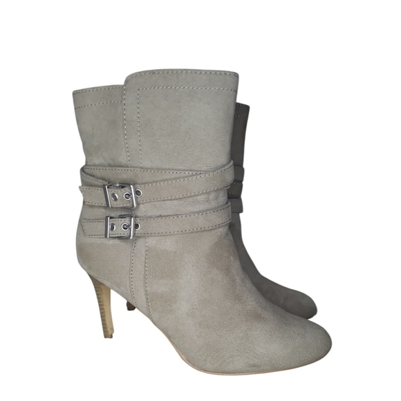 EXPRESS Faux Suede Buckle Strap Side Zip Ankle Boots Taupe Size 8 - Picture 2 of 16